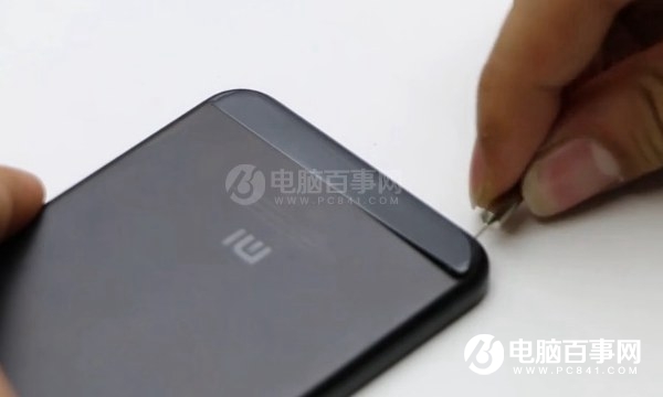 小米5C后蓋怎么打開?能換嗎?小米5c拆后蓋教程