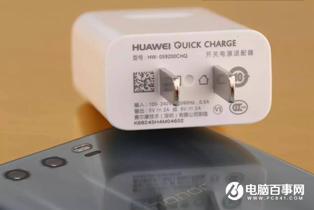 漂亮的小屏旗艦 榮耀9海鷗灰開箱與上手體驗