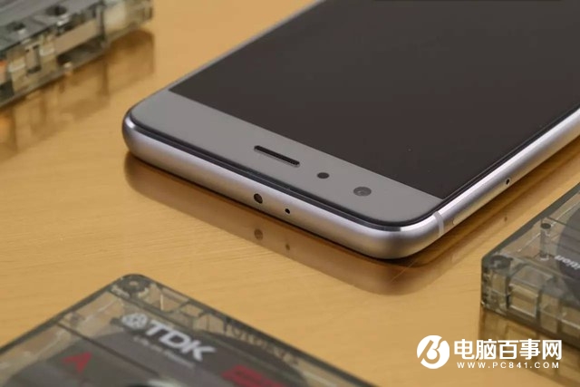 漂亮的小屏旗艦 榮耀9海鷗灰開箱與上手體驗