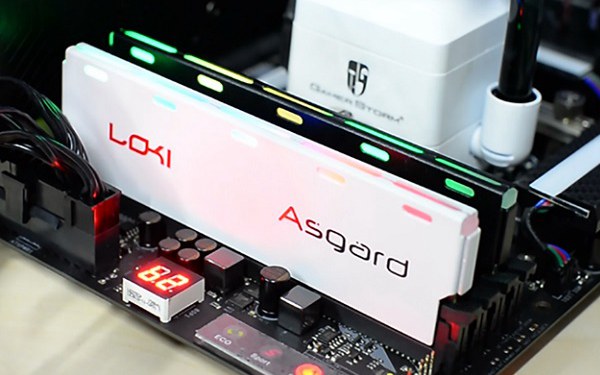 注意了！修改SPD <a href=/pc/ target=_blank class=infotextkey>電腦</a>內存條造假分分鐘的事