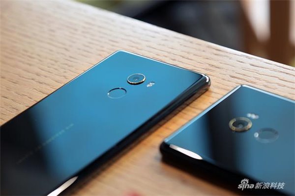 小米MIX 2評測：敢在蘋果發布會前推新旗艦，靠這些