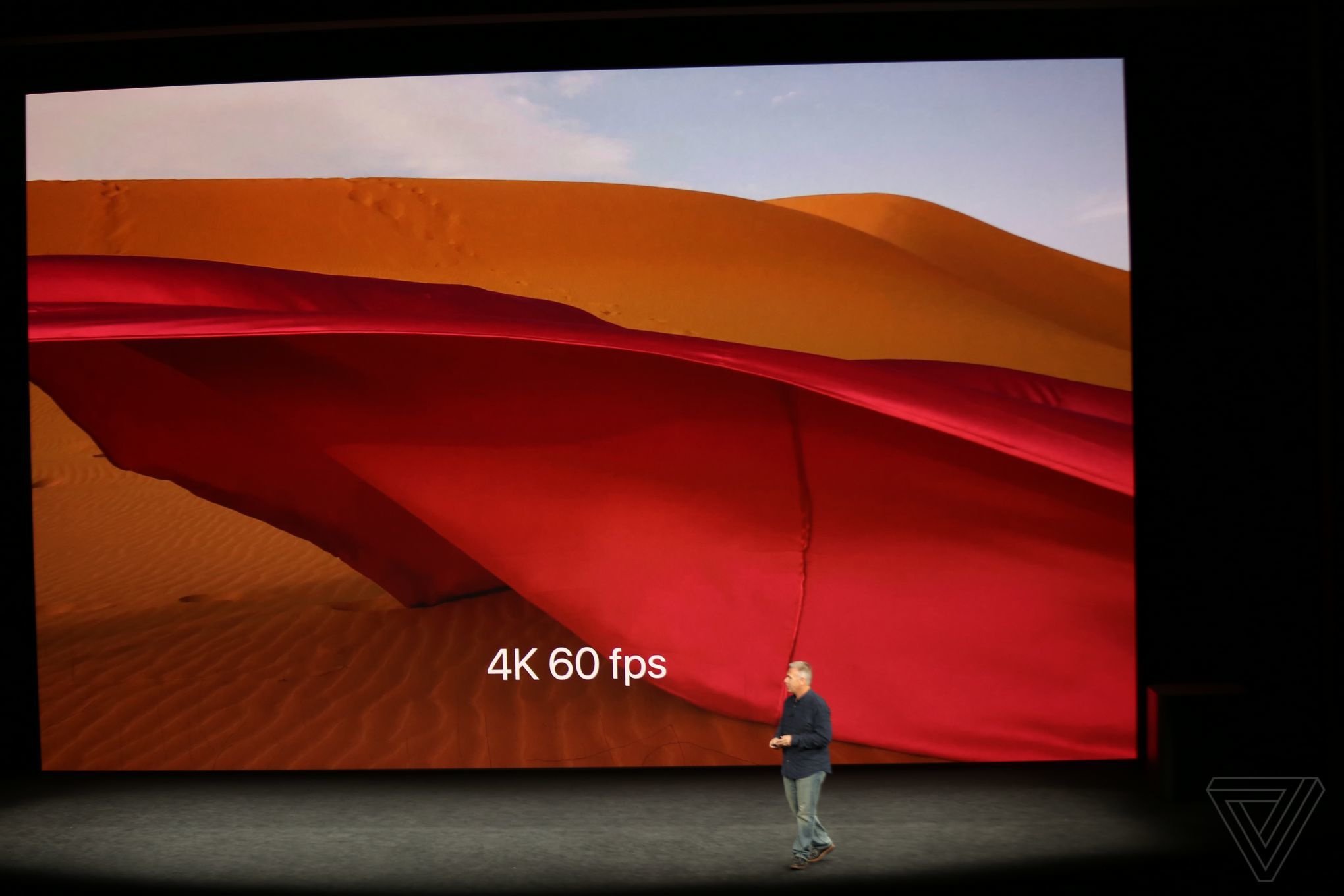 蘋果iPhone8/Plus售價(jià)上市時(shí)間公布:64GB/256GB存儲(chǔ) 蘋果iPhone8/Plus售價(jià)上市時(shí)間公布:64GB/256GB存儲(chǔ)