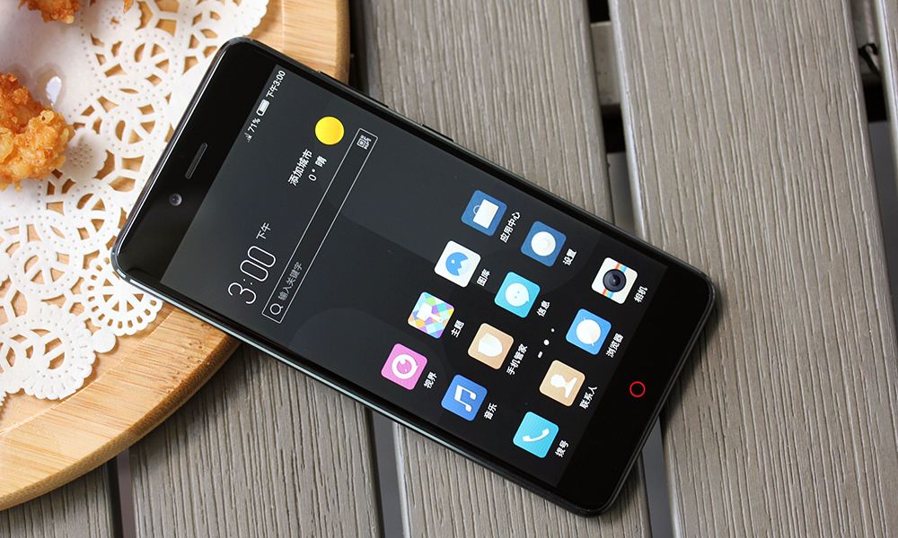 努比亞Z17miniS正式發(fā)布:3D曲面玻璃+四攝像頭