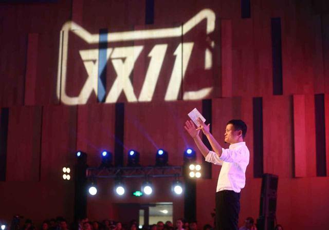 雙11劉強東把半個商界大佬都請來 馬云卻孤零零！