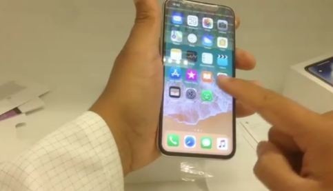 iPhone X全球首發(fā)開箱 值不值看完就明白