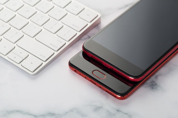 小米5X紅色版和魅藍(lán)Note6猩焰紅哪個(gè)好看？對(duì)比開箱