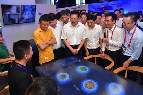 餐飲業進入“無人”時代 口碑宣布開放無人餐廳技術！