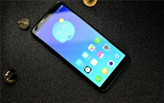 4款熱門千元全面屏手機 哪個才是你的菜？