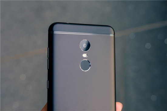 4款熱門千元全面屏手機 哪個才是你的菜？