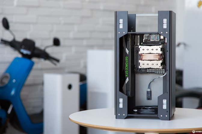 小體積卻有大能量 i9-7980XE迷你小機箱裝機實錄