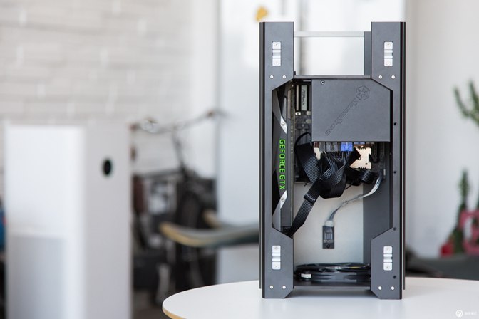 小體積卻有大能量 i9-7980XE迷你小機箱裝機實錄