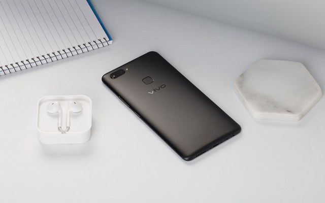 vivo X20Plus屏幕指紋版和X20Plus有什么區別 兩點不同哪個好？