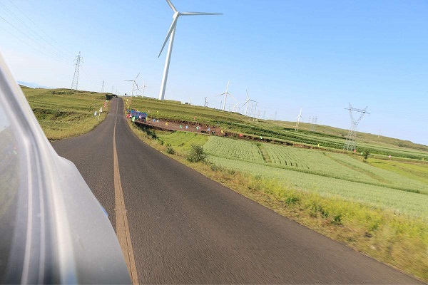 40年老司機總結(jié)的20條駕駛技巧 看一遍勝過你開10年車！