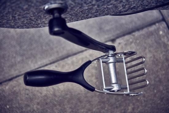 好像這是做土豆泥的工具？做了腳蹬？