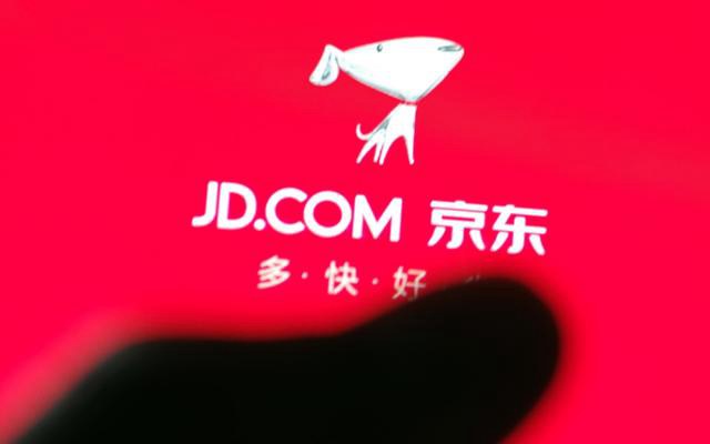 京東不甘心阿里獨大 將開放個人開店模式“撅墓”淘寶