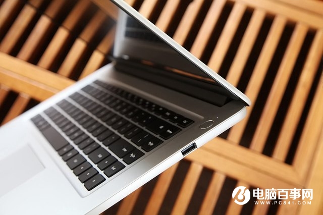 華為MateBook D怎么拆機 華為MateBook D筆記本拆機教程