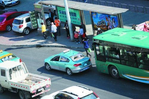 新手必看的12個(gè)超實(shí)用開(kāi)車(chē)技巧 看完你也可以成為高手!