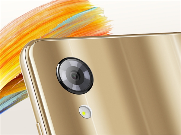 1599元!夏普全面屏新機S3 mini開賣:6G、人臉解鎖