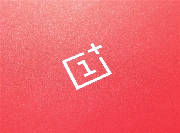 一加6復仇者聯(lián)盟定制版曝光：驍龍845+8G內存 5月發(fā)布