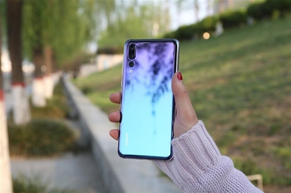 華為P20/P20 Pro國行今日正式發布 售價震驚了！