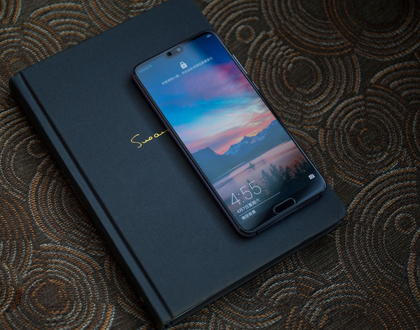 3788元起！華為P20/P20 Pro國行版發布 全球拍照最好手機？