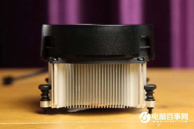 R5 2600X自帶散熱器嗎？AMD銳龍R5-2600X自帶風扇詳解