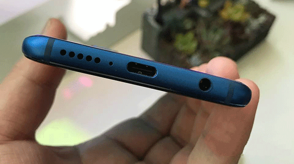 榮耀10配置怎么樣 榮耀10參數和真機圖賞