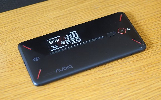 四月發(fā)布的手機(jī)有哪些 2018年4月發(fā)布的手機(jī)推薦大全