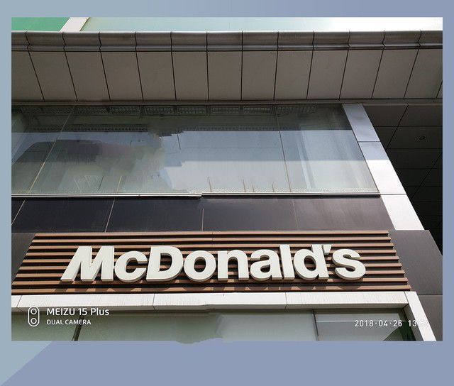 小米MIX2S、華為P20、魅族15 Plus對比評測 三款旗艦機大亂斗