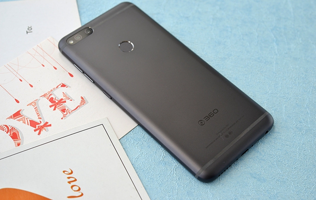360 N7和小米6X哪個好 360手機N7與小米6X區(qū)別對比