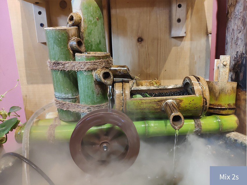 堅果R1、小米MIX2S、iPhone X對比評測 國產旗艦對決蘋果