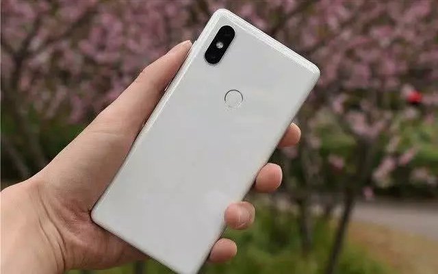 5月最值得買的4款手機推薦 總有一款讓你心動!