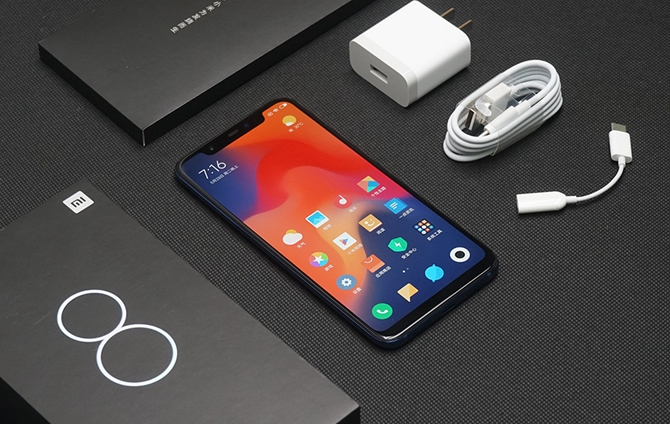 小米8值得買嗎？小米8詳細(xì)評(píng)測(cè)