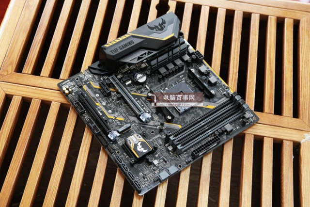 全開特效堡壘之夜 5000元銳龍5 2600配獨顯暢玩堡壘之夜配置