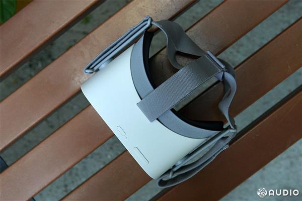 小米VR一體機體驗：全景音效 巨幕影院