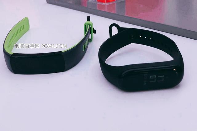 小米手環3和榮耀手環3哪個好？小米手環3和榮耀手環3對比