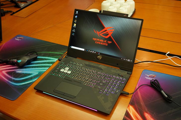 華碩推出ROG Strix 槍神/魔霸II 配144Hz 3ms極品電競屏