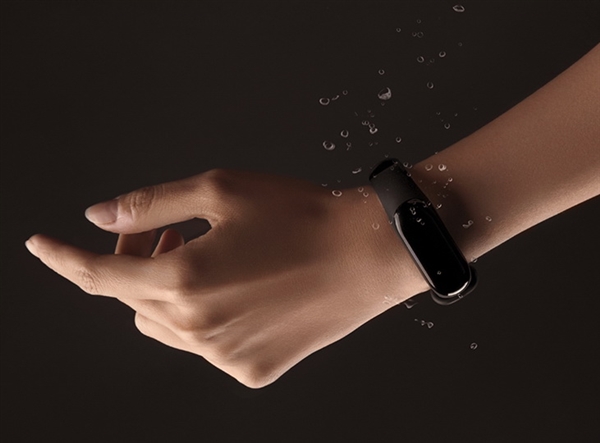 小米手環(huán)3開賣：抬腕亮屏+續(xù)航20天+ 售價169元！