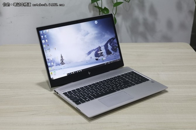 八代酷睿+專業(yè)顯卡 惠普戰(zhàn)99商務(wù)本評測