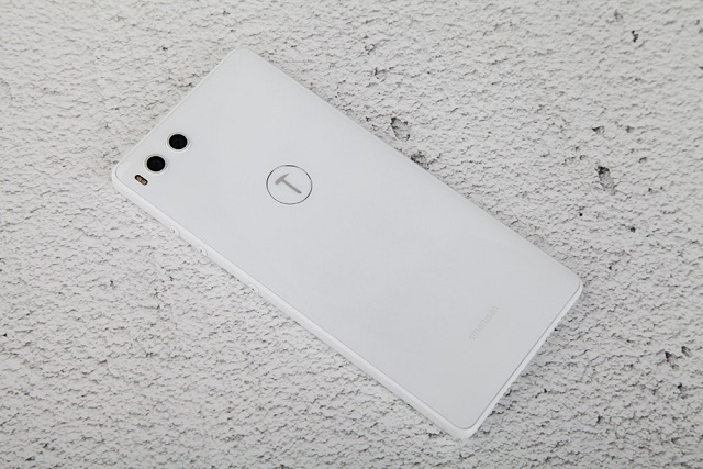 堅果R1 8G+512GB價格與上市時間 512GB版堅果R1多少錢