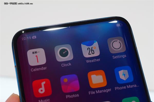 OPPO Find X開創(chuàng)外觀新形態(tài) 設(shè)計(jì)渾然一體令人驚艷
