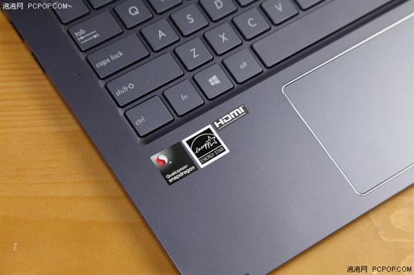 華碩暢370驍龍本上手:隨時連網 超長續航