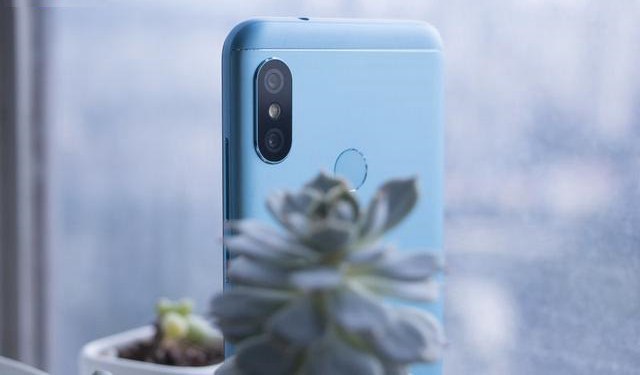 紅米6 Pro值得買嗎？紅米6 Pro全面屏評測