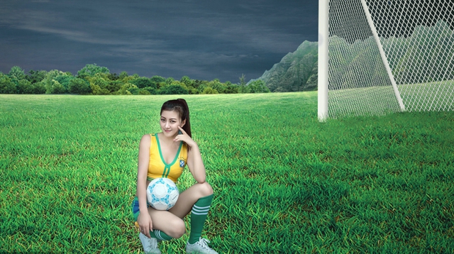 2018世界杯足球?qū)氊悎D片 2018世界杯性感足球美女圖片大全