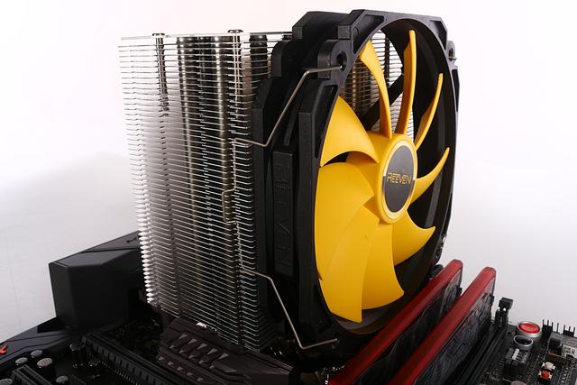 CPU散熱風扇怎么選？選購從這幾方面入手