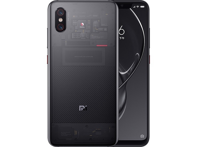 誰更適合年輕玩家?榮耀Play對比小米8評測