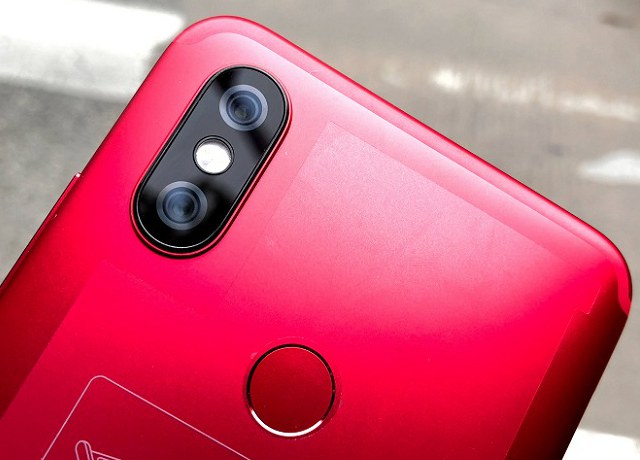 紅米6 Pro和小米6X哪個好？小米6X對比紅米6 Pro秒懂區別