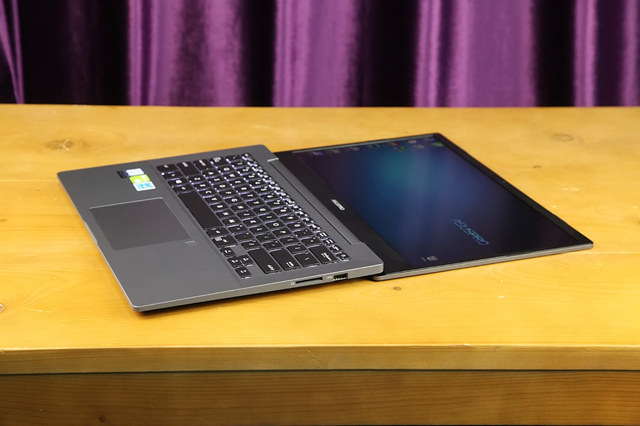 八代酷睿獨顯 華碩PU404商務本開箱圖賞