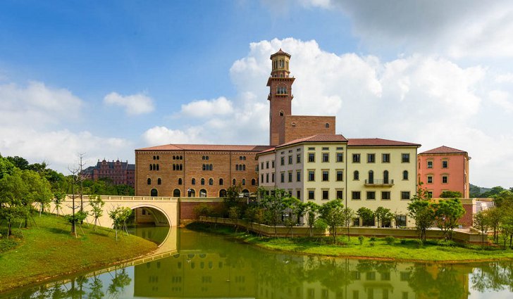 華為歐洲小鎮對外開放嗎 是不是封閉式的？