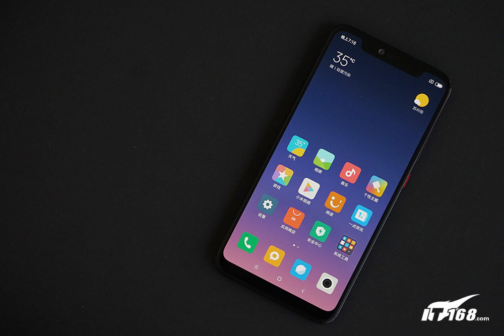 值得2個(gè)月等待 小米8透明探索版開箱圖賞(10/18)